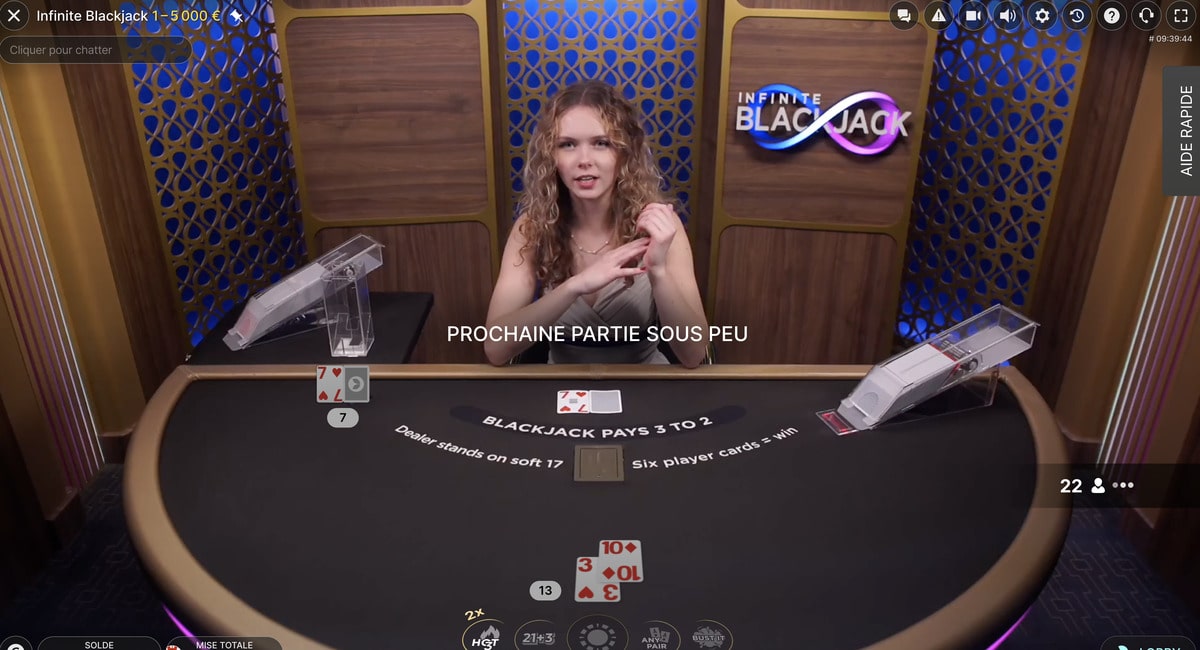 Infinite Blackjack avec live dealer
