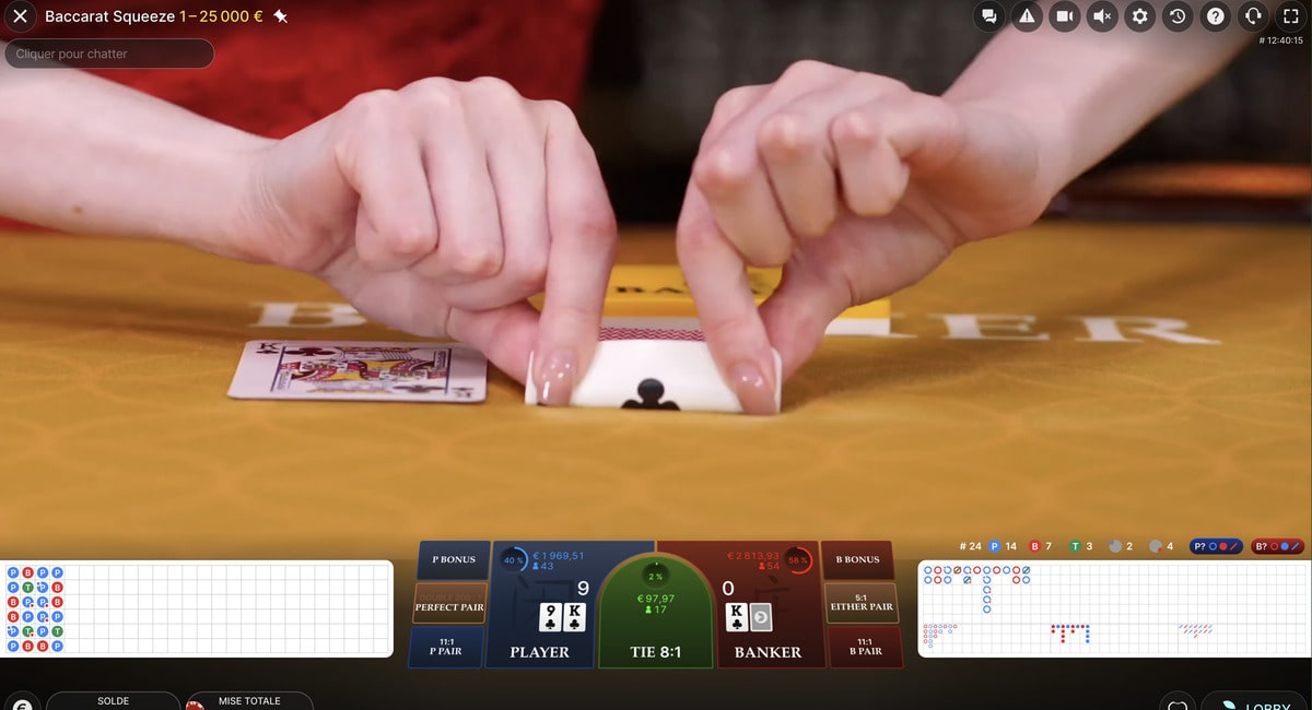 Carte Pliée Baccarat Squeeze