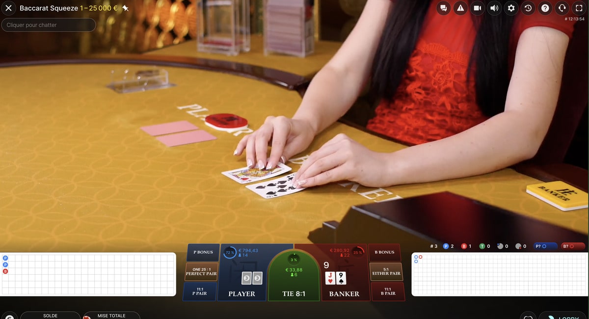 Mains Baccarat Squeeze